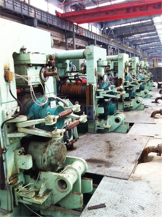 華順的每一套油氣潤滑系統(tǒng)都是具有自主知識產(chǎn)權的油氣集中潤滑系統(tǒng)，我們擁有12項國家專利技術產(chǎn)品，可直接替代進口同類產(chǎn)品，煙臺華順油氣潤滑設備可提升傳動件6-8倍使用壽命，高效省油，改善生產(chǎn)環(huán)境，節(jié)省人工，投資回收期僅半年