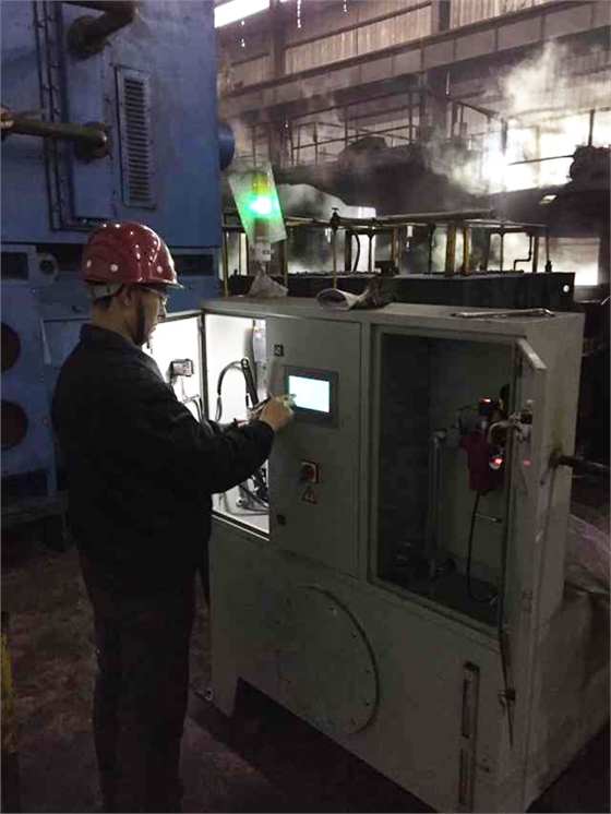 近三年的時(shí)間，煙臺華順油氣潤滑設(shè)備已經(jīng)為國內(nèi)200多個(gè)企業(yè)提供了500余套具有自主知識產(chǎn)權(quán)的油氣集中潤滑系統(tǒng)。華順油氣潤滑公司可根據(jù)客戶的實(shí)際需求完成從現(xiàn)場調(diào)研、方案設(shè)計(jì)、產(chǎn)品生產(chǎn)制造、現(xiàn)場安裝到系統(tǒng)調(diào)試的整體交鑰匙工程，對煙臺華順油氣潤滑設(shè)備公司提供的油氣集中潤滑系統(tǒng)提供終身的售后設(shè)備維修和技術(shù)支持服務(wù)