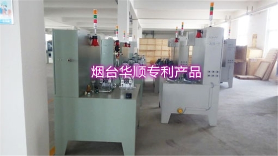 煙臺(tái)華順油氣潤(rùn)滑設(shè)備不僅能用于滾動(dòng)軸承和滑動(dòng)軸承，還在齒輪尤其是大型開(kāi)式齒輪、蝸輪蝸桿、滑動(dòng)面、機(jī)車輪緣及軌道、鏈條等傳動(dòng)件獲得了廣泛應(yīng)用