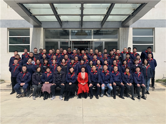 華順集團17周年司慶暨精益生產(chǎn)改善項目發(fā)布會