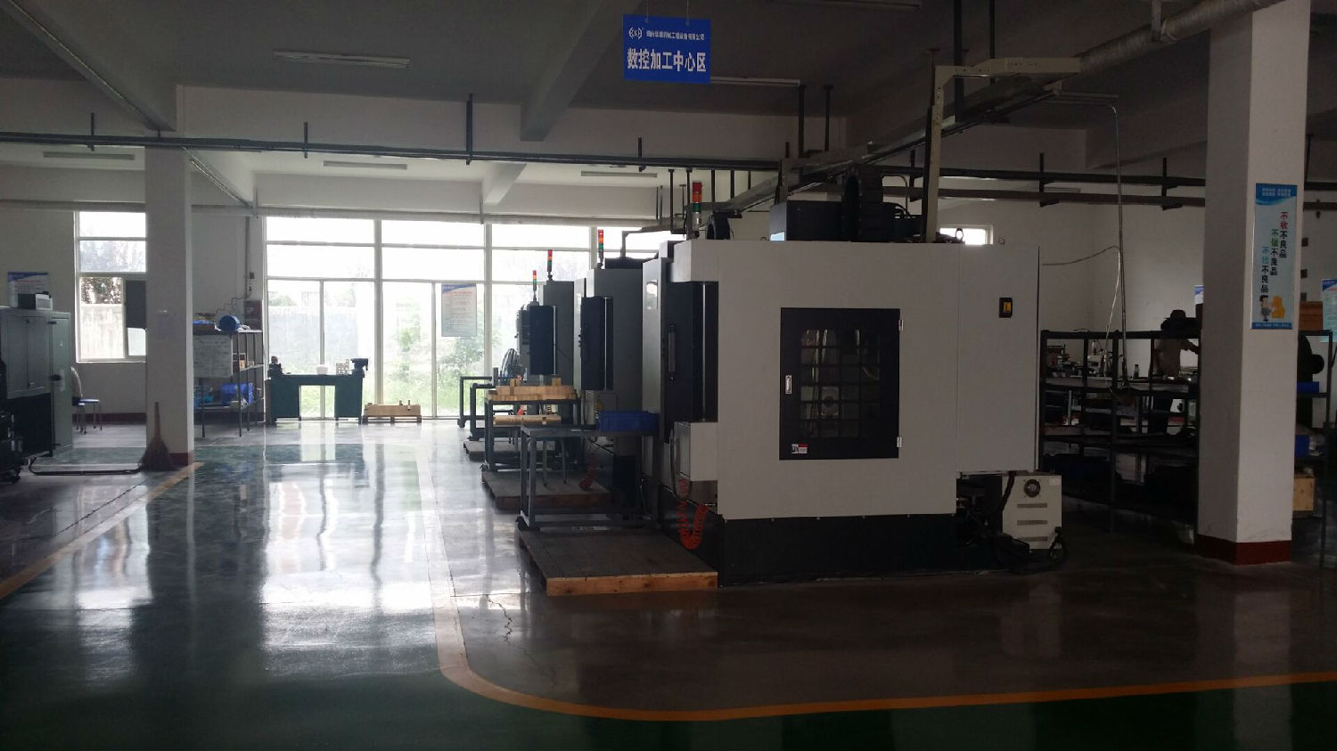 華順自動(dòng)潤(rùn)滑設(shè)備一出現(xiàn)，馬上吸引了用戶的眼球