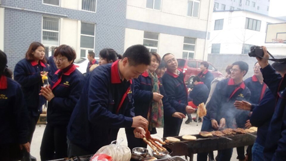 自助燒烤2-煙臺華順油氣潤滑設(shè)備