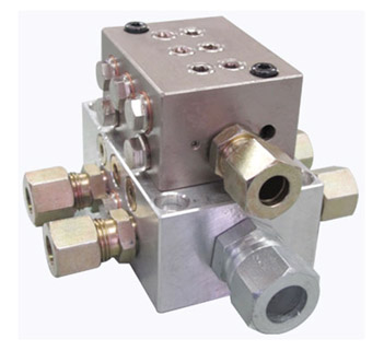 集成式分配器 集成式分配器